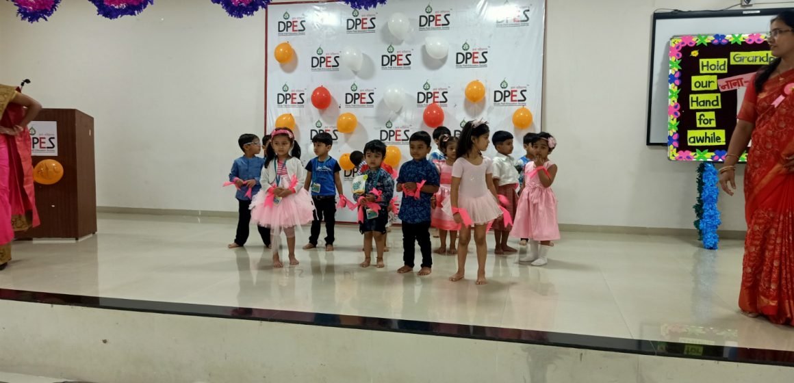 grandparents-day01 Grandparents Day - CBSE School in Kharadi